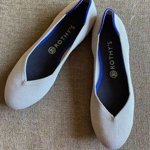 Light Gray Rothy's Flats Rounded Toe Size 10